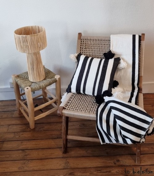 Plaid en laine avec pompons