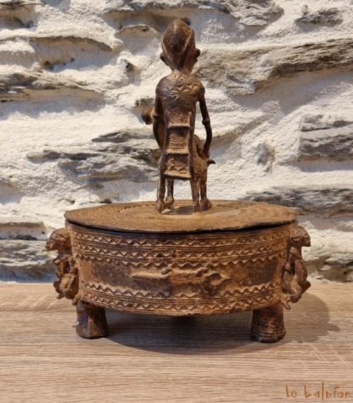 Boîte Dogon en bronze
