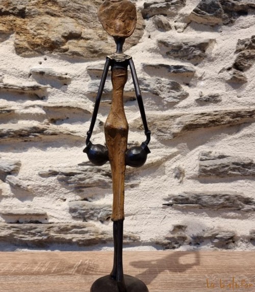 Sculpture en bronze femme africaine 38 cm