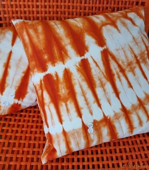 Coussin tie and dye orange 40x40