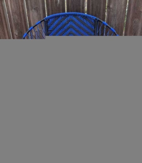 Salon de jardin motifs losange bleu roi et noir