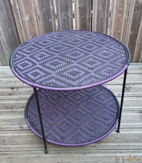 Salon de jardin en fil de pêche violet et noir