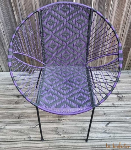 Salon de jardin en fil de pêche violet et noir
