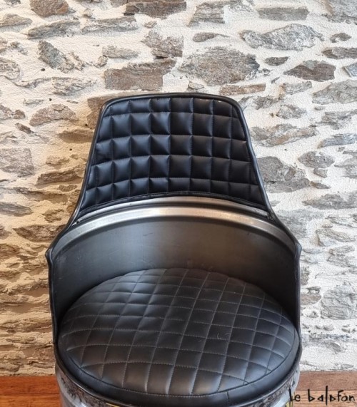 Fauteuil industriel en baril recyclé