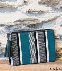 Pochette en pagne tissé Manjak vert et blanc