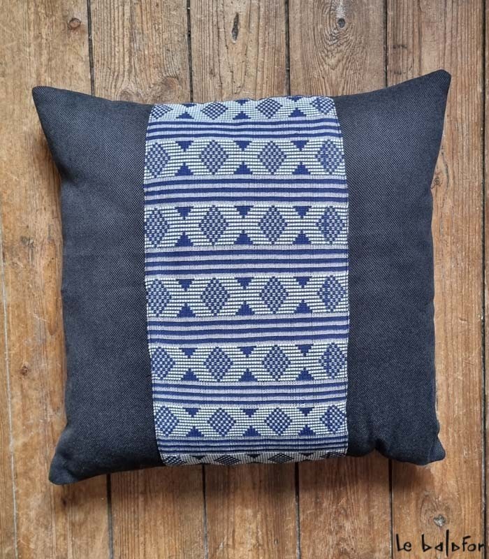 Coussin en pagne tissé 40x40