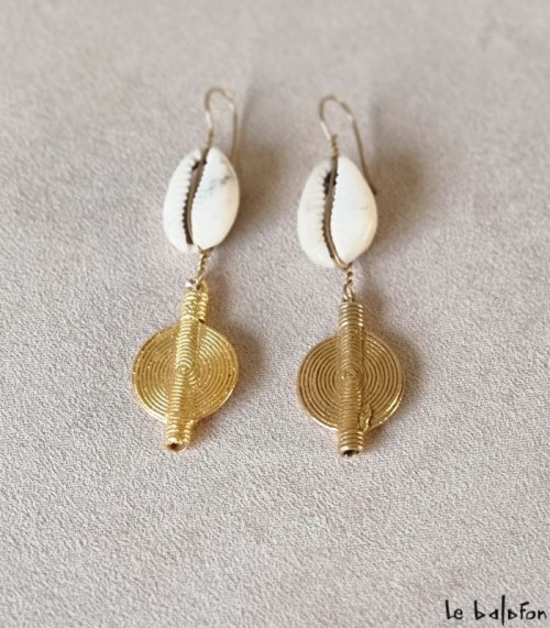 Boucles d'oreilles femme avec cauris Fatou