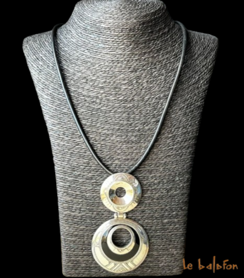 Collier Touareg pendantif onyx Ebele