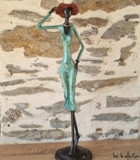 Sculpture en bronze 48 cm "L'envolée"