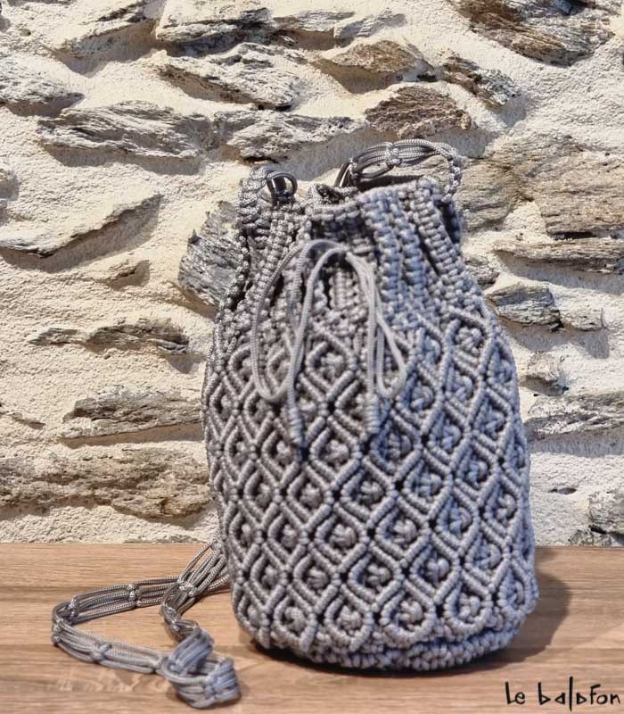 Sac à main seau gris clair