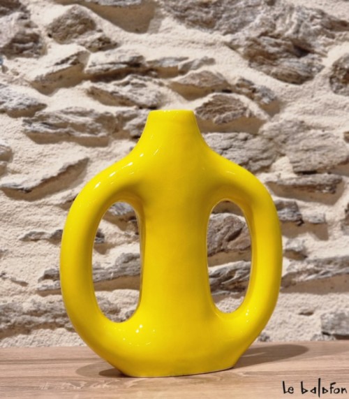 Vase organique jaune "Formes libres"