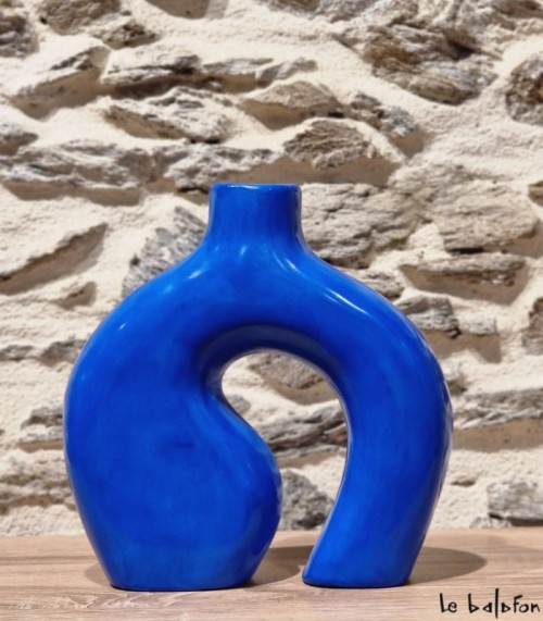 Vase bleu électrique 