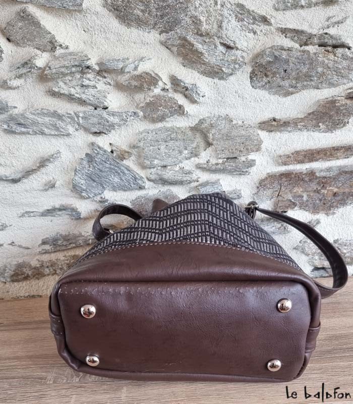Sac Bourse artisanal en pagne tissé Manjak