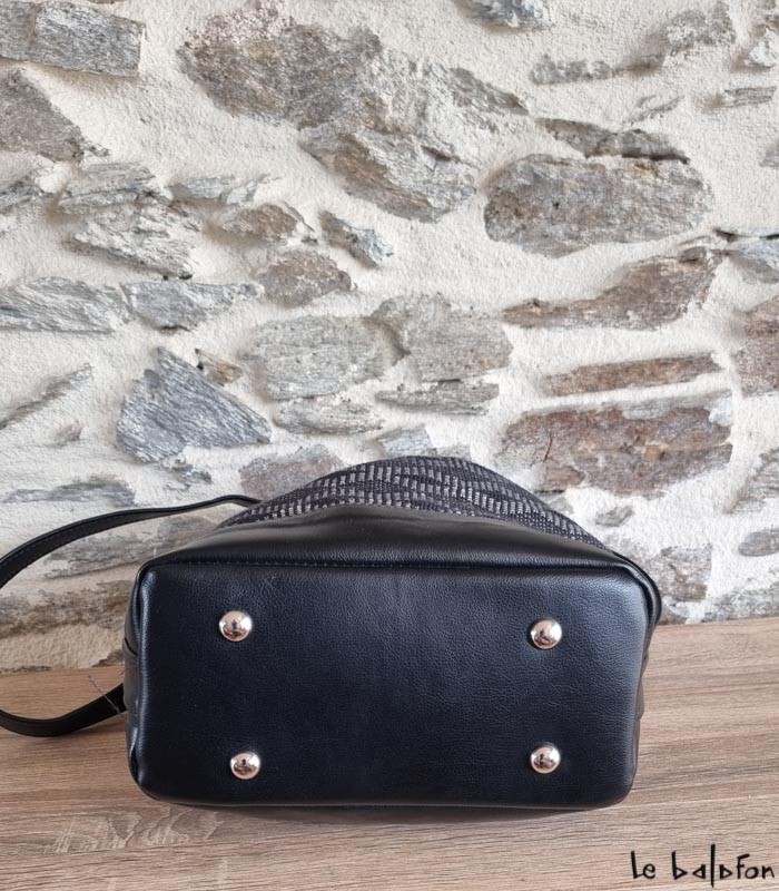 Sac Bourse artisanal en pagne tissé Manjak