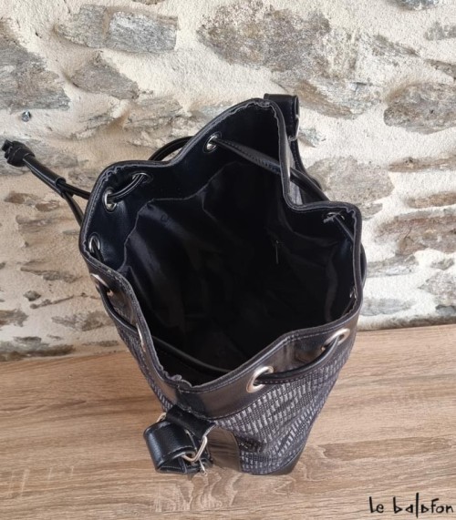 Sac Bourse artisanal en pagne tissé Manjak