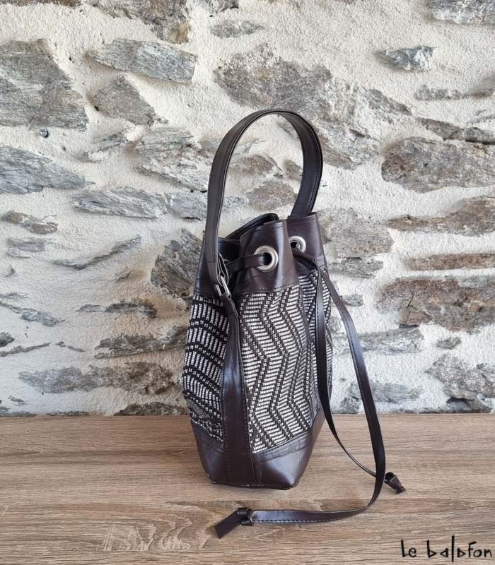 Petit Sac Seau artisanal en pagne tissé Manjak - 3