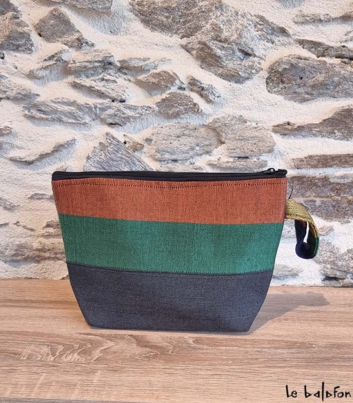 Trousse artisanale en pagne tissé Manjak–Accessoire éthique - 5