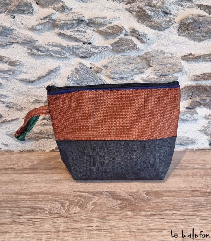 Trousse artisanale en pagne tissé Manjak–Accessoire éthique (Dupliqué) (Dupliqué) - 4