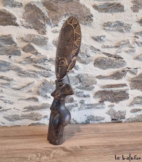Poupée Ashanti – Statuette traditionnelle ghanéenne