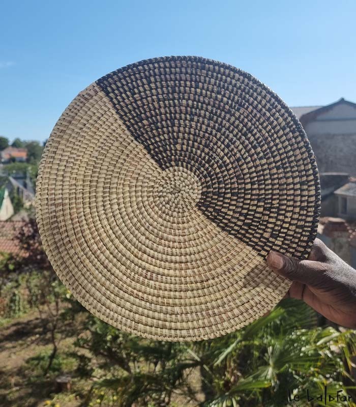 Set de table bicolore noir et beige - 1