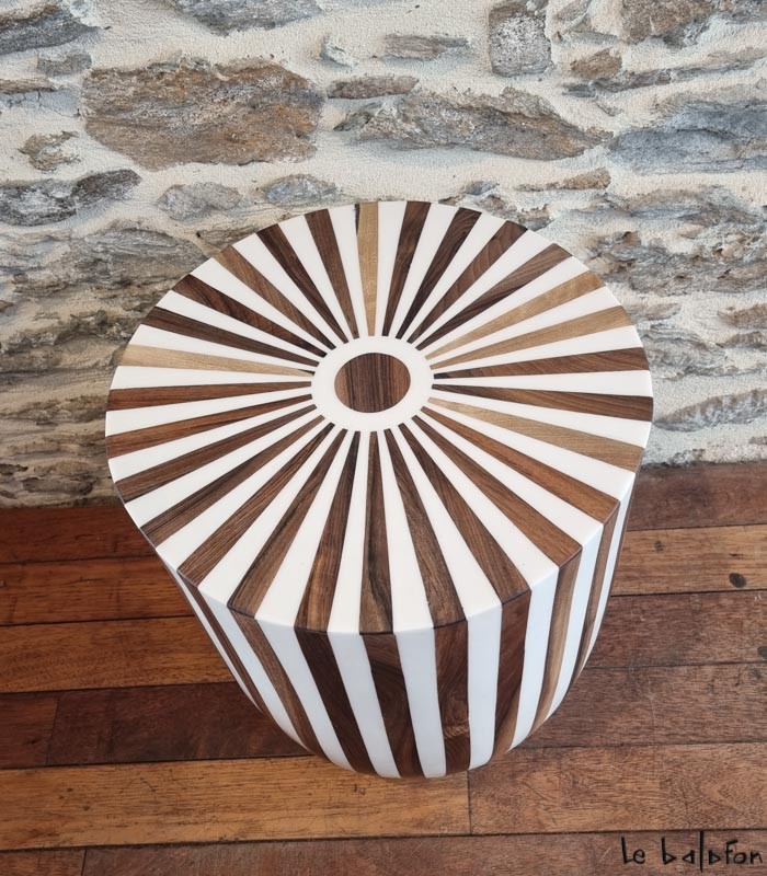 AYLA bout de canapé artisanal bois et résine - 3