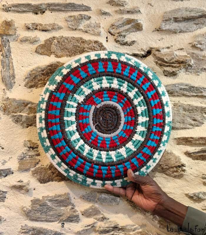 Plateau Berbère coloré pour service et décoration (Dupliqué) - 2