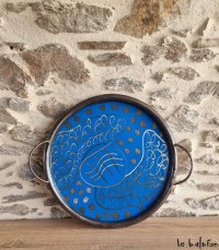 Plateau rond métal récyclé bleu "mer" collection Saya