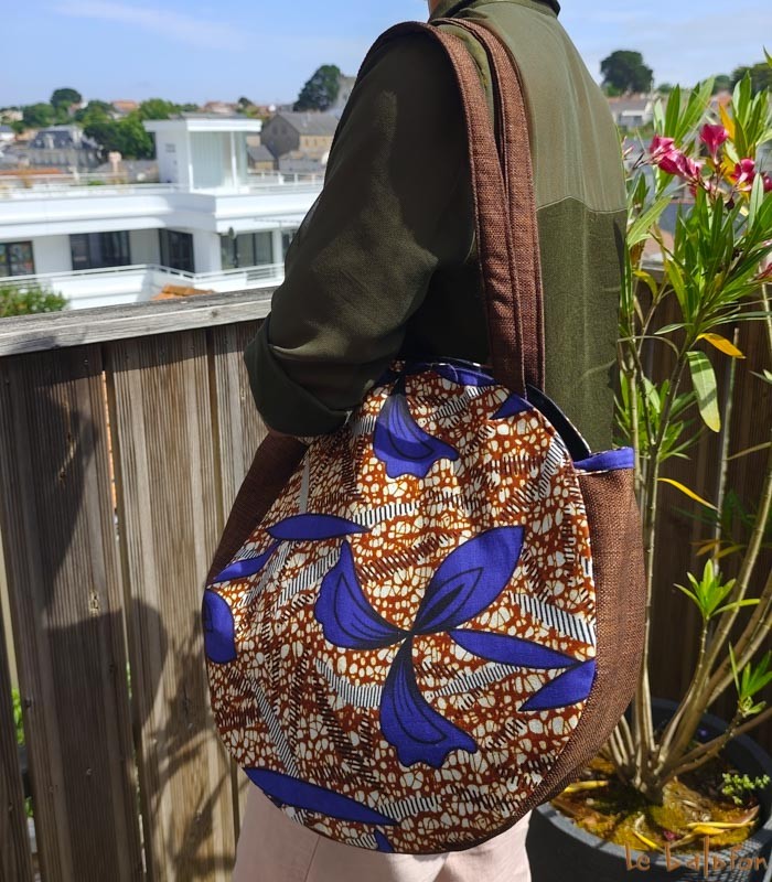 Sac rond en tissu wax Fleur de piment Artisanat du Sénégal