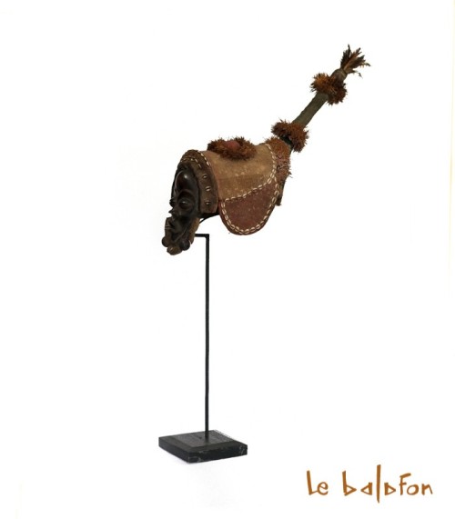 Masque africain Dan