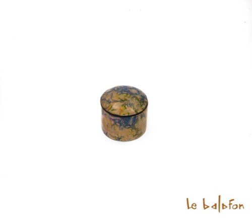 boîte en cuir tie and dye