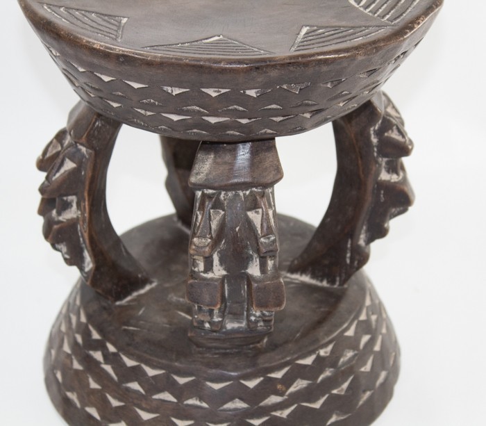 Tabouret traditionnel