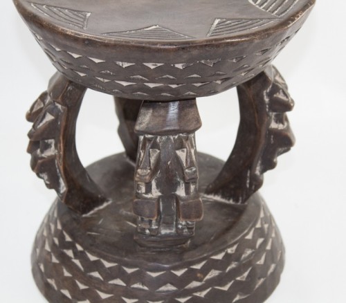 Tabouret traditionnel