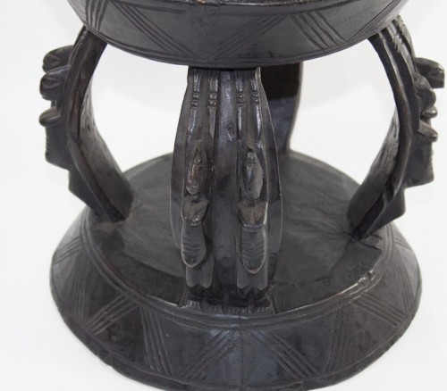 Tabouret traditionnel
