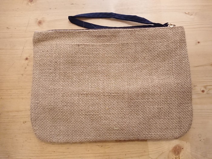 Pochette wax et toile de jute