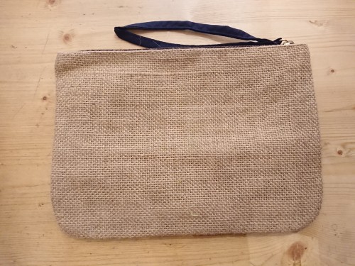 Pochette wax et toile de jute