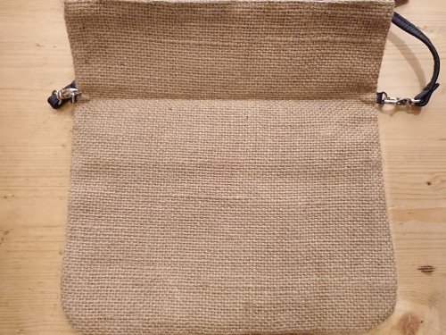 Pochette wax et toile de jute