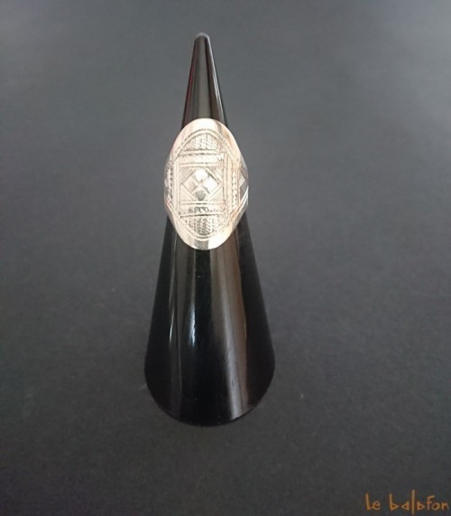 Bague ethnique en argent
