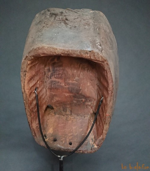 Masque Grebo