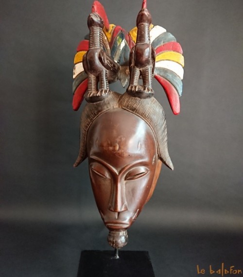 Masque Yaouré kokole kwain- Cote d'Ivoire