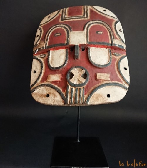 Masque Teke