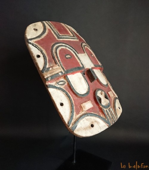 Masque Teke