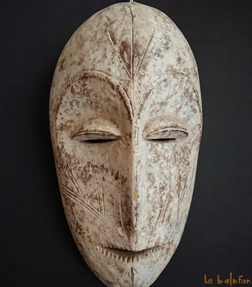 Masque Lega