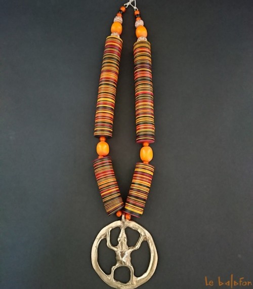 Collier ethnique africain