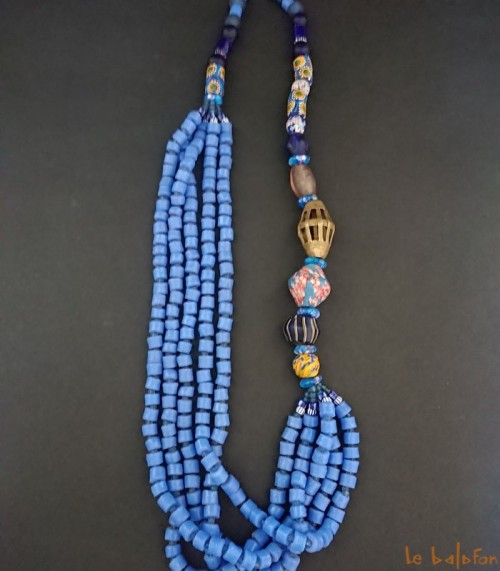 collier sautoir africain