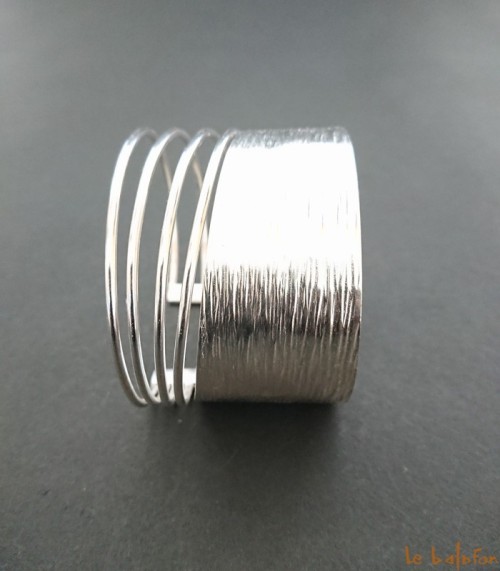 Bracelet ethnique en argent