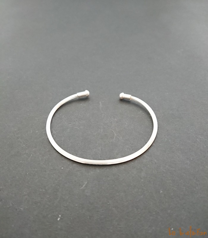 Bracelet jonc ethnique en argent