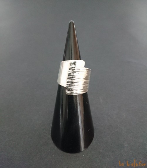 Bague ethnique en argent