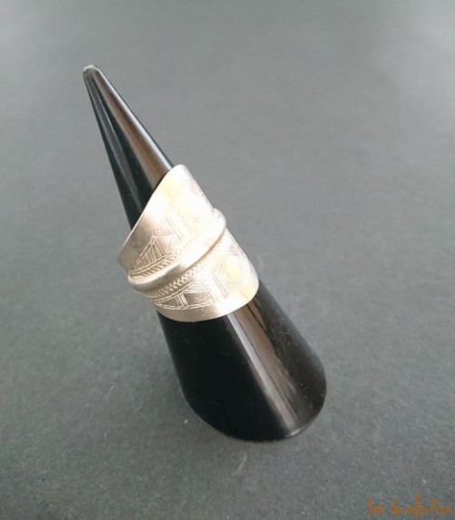 Bague ethnique en argent