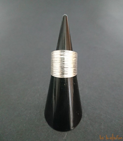 Bague ethnique en argent