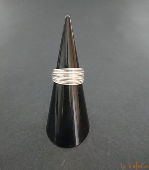 Bague ethnique en argent
